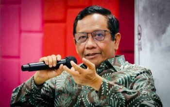 Prof. Mahfud MD Kritik Keras Kebijakan DPR: Jangan Menunggangi Singa Liar