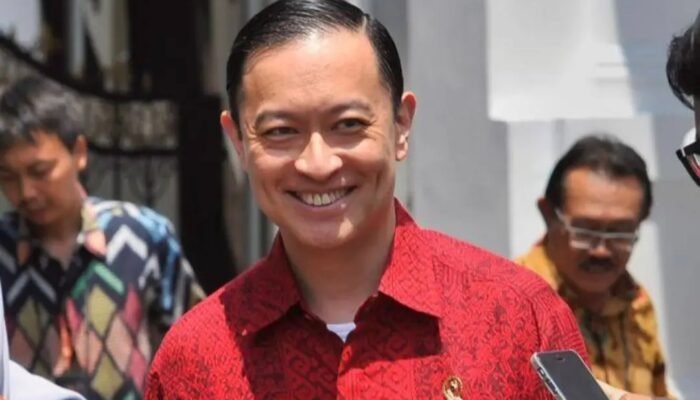 Tom Lembong, Eks Penulis Pidato Jokowi Jadi Tersangka Kasus Impor Gula