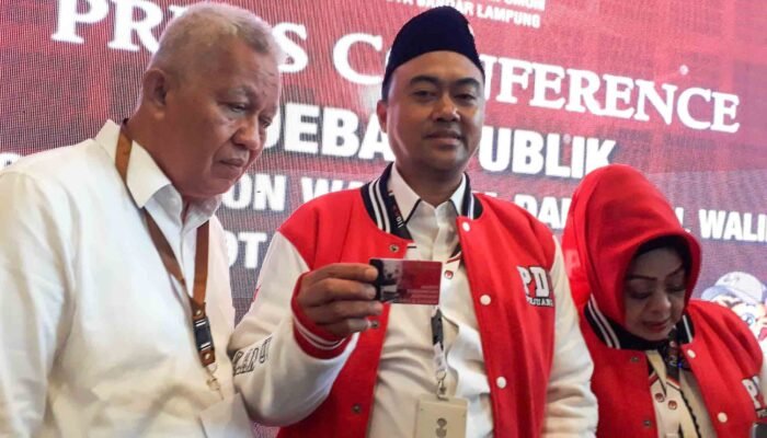 Reihana-Aryodhia Janji Naikan Gaji RT dan Siapkan 8 Kartu Kesejahteraan Masyarakat