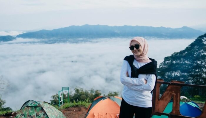 Camping di Temiangan Hill Lambar, Jihan: Cuacanya Dingin, Masyarakatnya Hangat