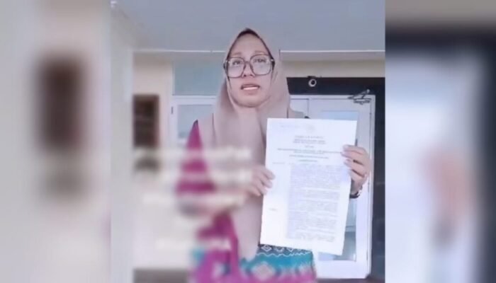 Baru Sembuh dari Sakit, Seorang Guru Kaget Dipecat Tanpa Surat Teguran