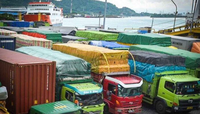 Mulai 20 Desember 2024 Pemerintah Batasi Penyeberangan Truk Besar di Bakauheni