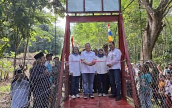 Bangun Jembatan, Pasar Modal Beri Aksi Nyata Bantu Tingkatkan Akses Warga