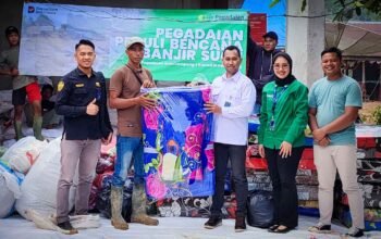 Pegadaian Kanwil III Salurkan Bantuan Korban Banjir Bandang Lambar