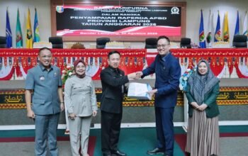 Paripurna DPRD Lampung, Sekda Prov Sampaikan Rancangan APBD 2026 Provinsi Lampung