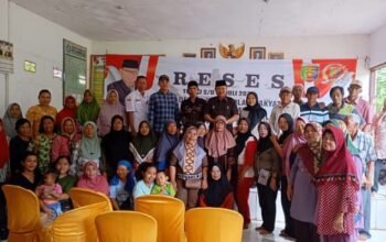 Anggota DPRD Mikdar Ilyas Dengar Keluhan Petani Soal Harga Singkong