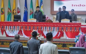 Gubernur Mirza Hadiri Rapat Paripurna Bapemperda DPRD Lampung 