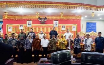 DPRD Lamsel dengan DPRD Way Kanan Membahas LKPJ