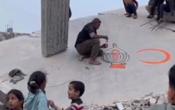 Sambut Ramadan, Warga Gaza Sulap Reruntuhan Jadi Instalasi Seni Ramah Anak