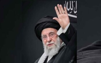 Ayatullah Ali Khemeni Gugur, Ini Cuplikan Sejarah Perjuangan Dia