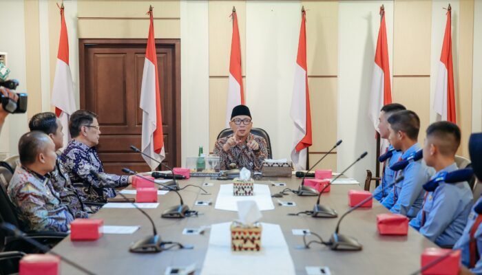 Kunjungi Gubernur Lampung, Siswa SMA Taruna Nusantara Dapat Semangat dan Motivasi dari Gubernur Lampung Rahmat Mirzani Djausal