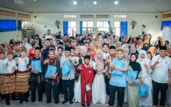 Safari Ramadan, Jihan Nurlela Bagikan 100 Paket Sembako ke Siswa Difabel SLBN PKK Provinsi Lampung